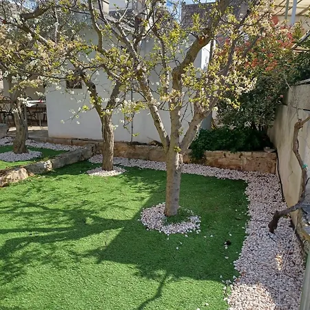 بيت للعطل Trullo