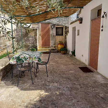 بيت للعطل Trullo ألبيروبيللو